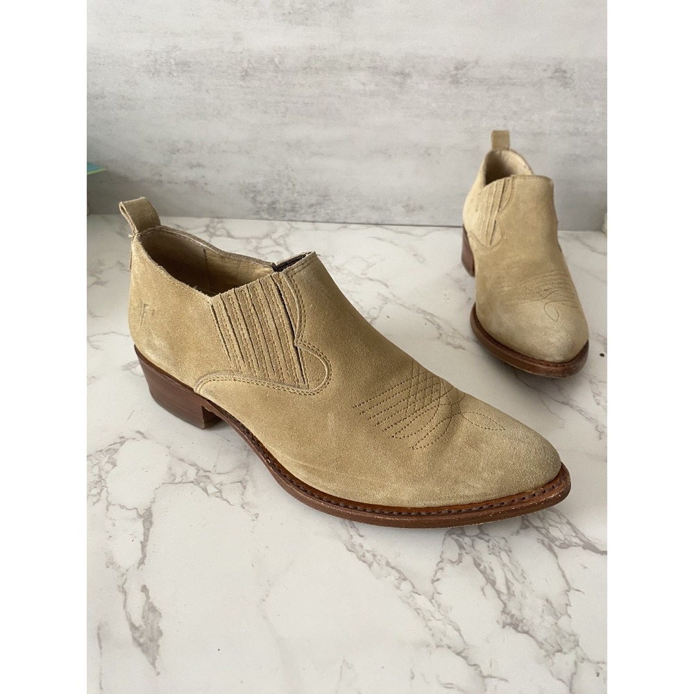 Frye Billy Shootie Booties Boots Sz 7.5 Beige Suede Pint Toe Cowgirl Western